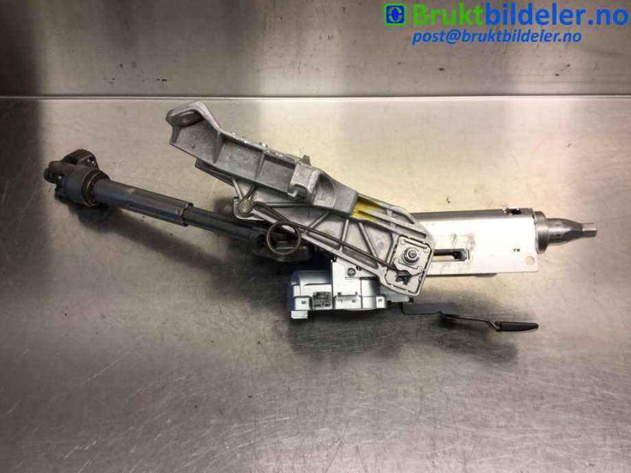 Rattaksel til Volvo V40, 2012-2019  (VOLVO|31429460)