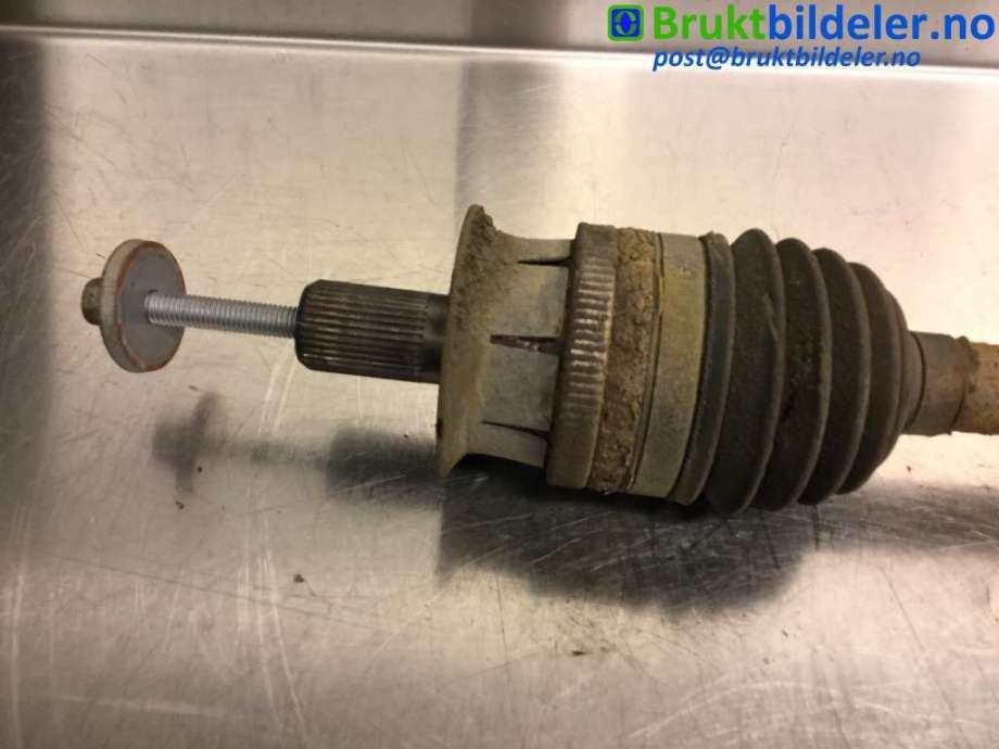Drivaksel høyre bak til Volvo XC60 2008-2013 (Type I, Fase 1)  (VOLVO|31259504|)