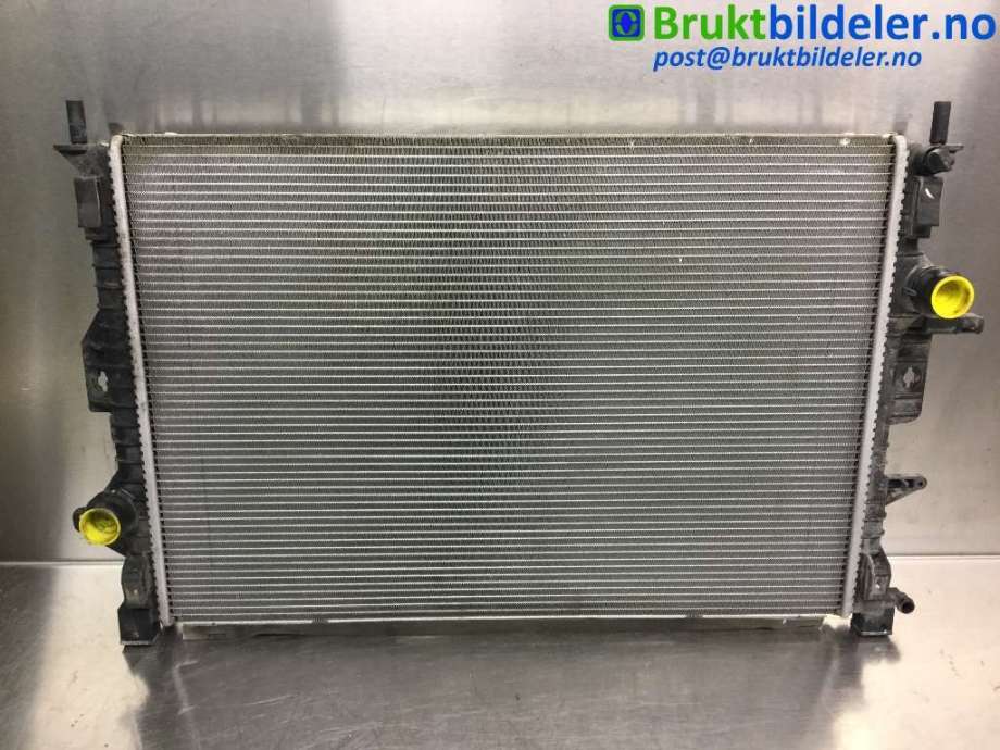 Radiator (manuell gir) til Volvo V40 2012-2019  (VOLVO|31319064|)