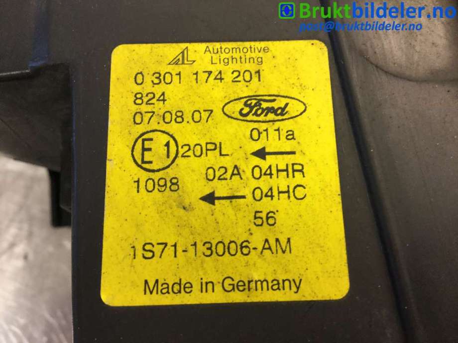 Frontlykt venstre halogen til Ford Mondeo 2001-2007 (Type III) (FORD|1S71-13006-AM|0 301 174 201|)