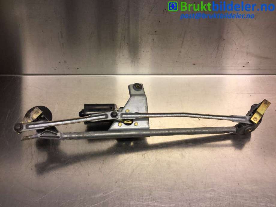 Viskermotor frontrute til Volvo V70 (S70/XC70) 1997-2000 (Type I)  (VOLVO|9169321|0390241133|)