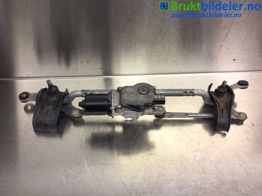 Viskermotor frontrute til Mazda 3, 2013-2016 (Type III, Fase 1)  (MAZDA|5521 C052)