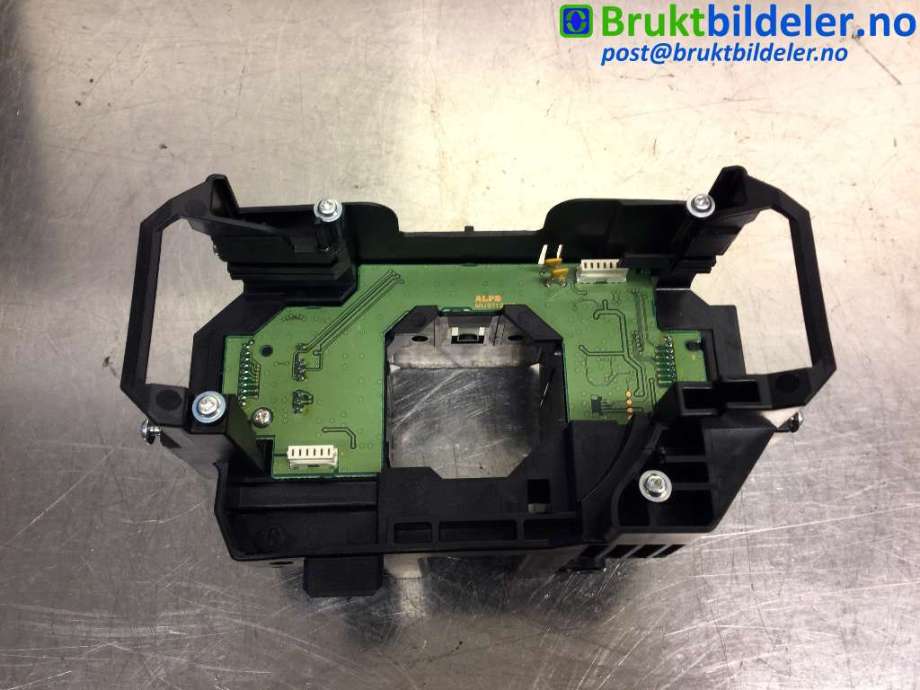 Bryter diverse til Volvo V40, 2012-2019  (VOLVO|31327903)