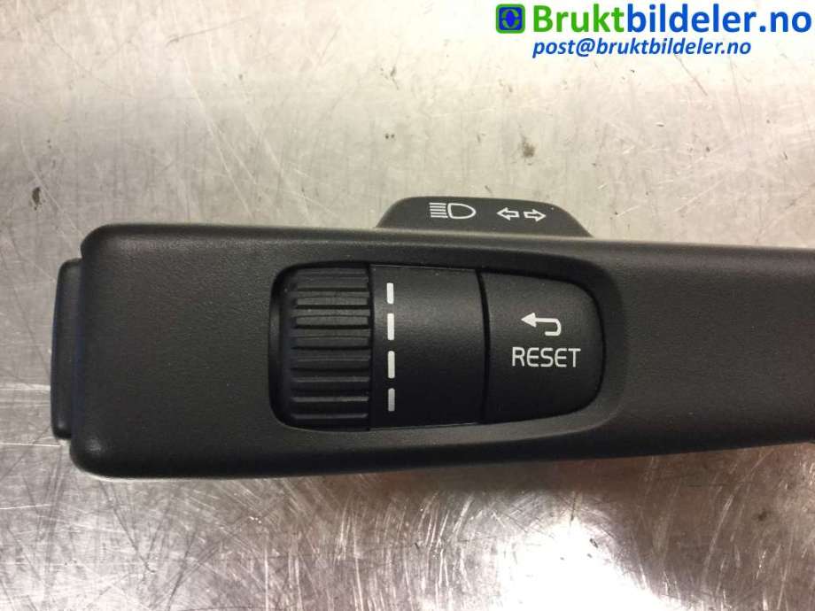 Bryter blink til Volvo V40 2012-2019  (VOLVO|31327904|)