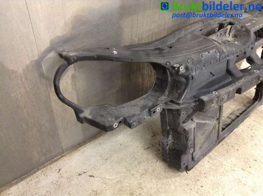 Frontplate til VW Polo 2002-2005 (Type IV, Fase 1)  (VOLKSWAGEN|6Q0 805 588 L|)