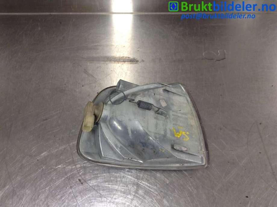 Blinklykt venstre til VW Transporter / Caravelle 1990-2003 (T4) (T4) (VOLKSWAGEN|7D0 953 041 C|)