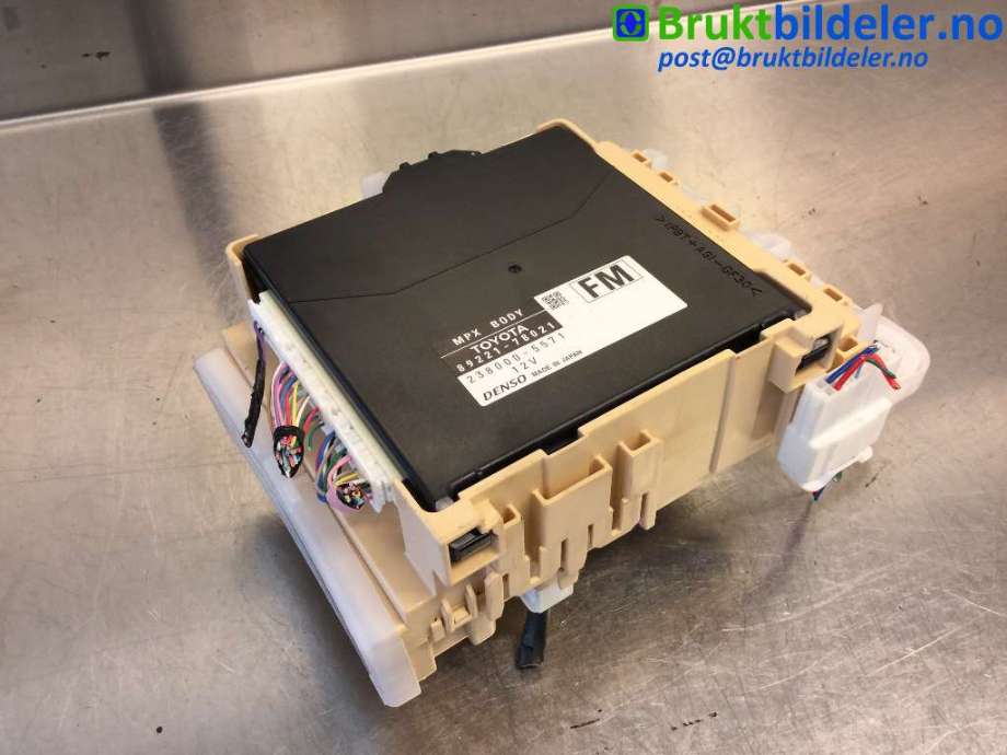 Sikringsboks til Lexus NX 2014-2021 (Type I) (AZ10) (AZ10) (LEXUS|82730-78011|6358-6794|89221-78021)