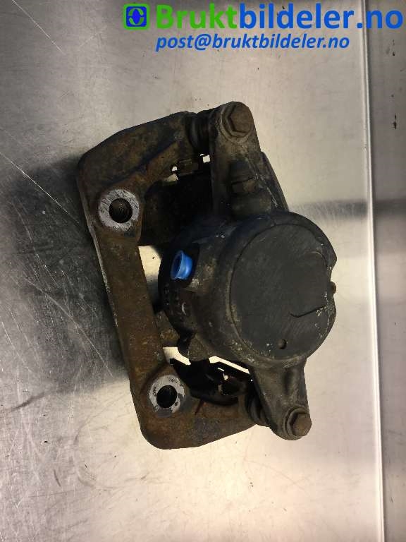 Bremsecaliper høyre foran til Mercedes C-Klasse 2007-2011 (Fase 1) (W204) (W204) (MERCEDES|A 204 421 22 81|)