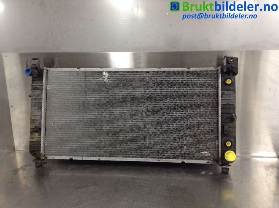 Radiator (automat gir) til Chevrolet Tahoe 2001-2005 (Type II)  (CHEVROLET|15193108|)