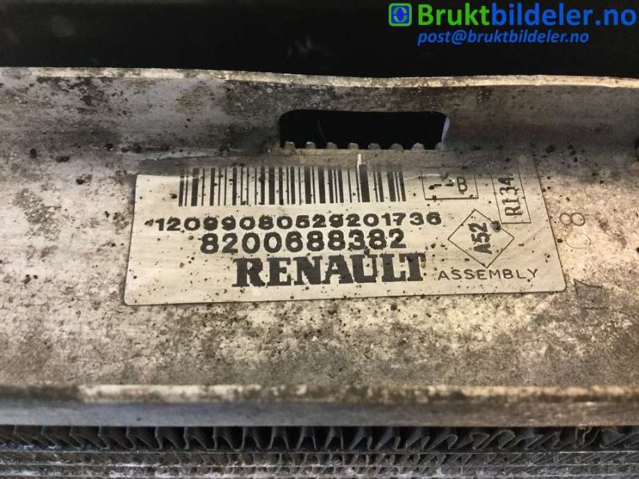 Radiator (automat gir) til Renault Clio 2006-2009 (Type III, Fase 1)  (RENAULT|82 006 883 82|)