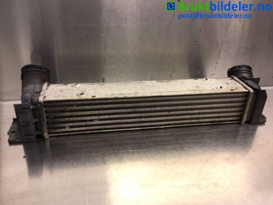 Intercooler til BMW X1 2009-2015 (E84) (E84) (BMW|7 524 916-08|3093796|)