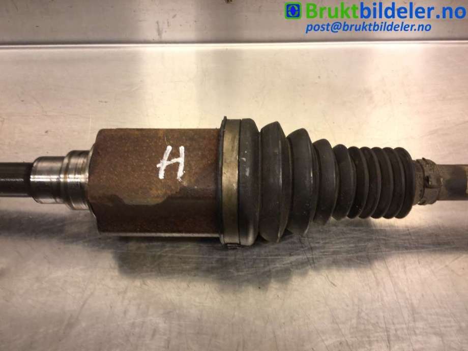 Drivaksel høyre foran til BMW 5-Serie 2003-2010 (E60/E61) (E60/E61) (BMW|)