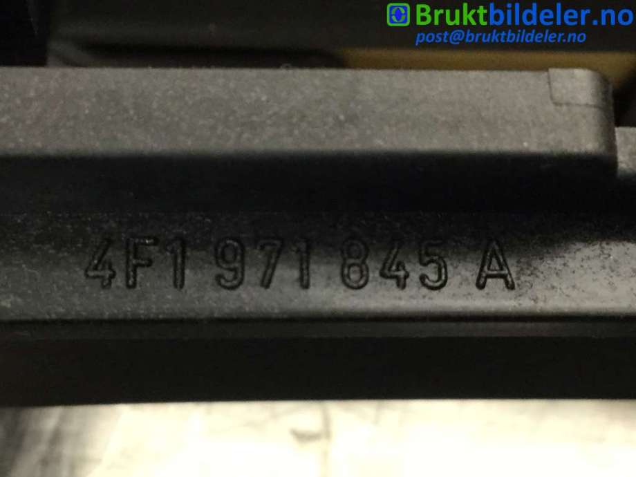 Sikringsboks til Audi A6 2005-2008 (Type III, Fase 1) (C6) (C6) (AUDI|4F1 971 845 A|)