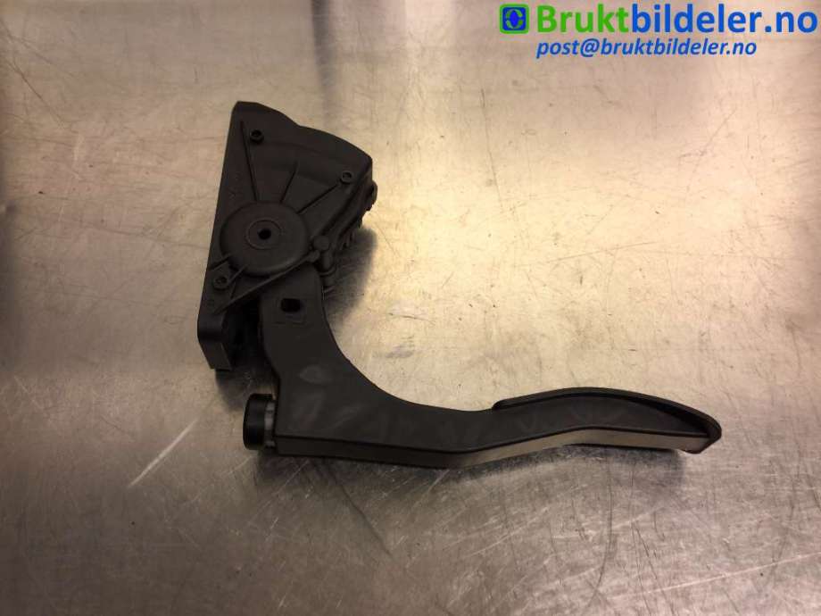 Pedal gass til Audi A6 2005-2008 (Type III, Fase 1) (C6) (C6) (AUDI|4F1 723 523 B|6PV 008 984-06|)