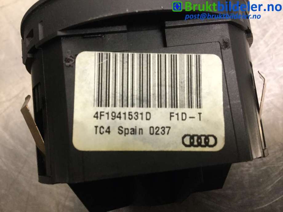 Bryter lys til Audi A6 2005-2008 (Type III, Fase 1) (C6) (C6) (AUDI|4F1 941 531 D|)