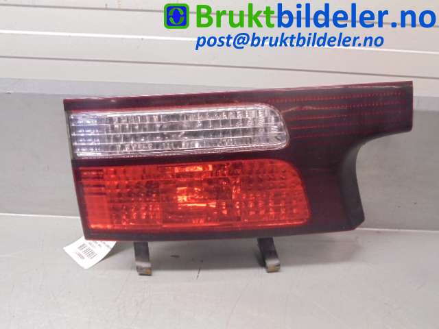 Baklykt venstre indre til Toyota Previa, 2000-2007 (TOYOTA|)