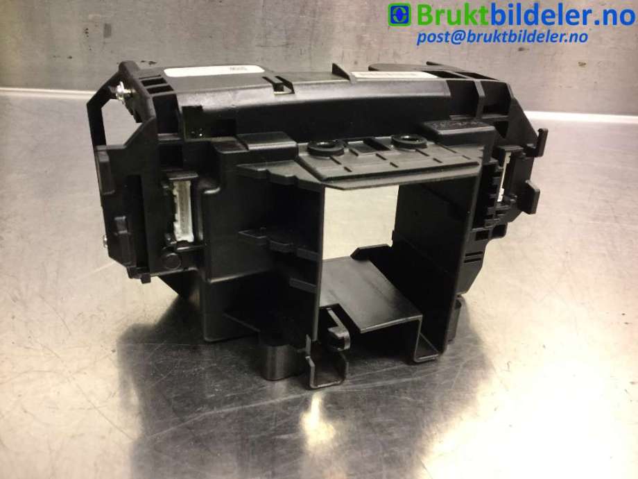 Bryter diverse til Volvo V70 2007-2013 (Type III, Fase 1)  (VOLVO|31313811|)