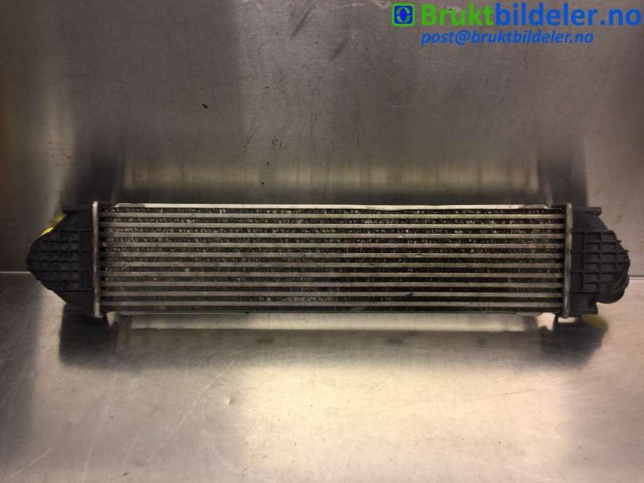 Intercooler til Volvo V60 2010-2013 (Type I, Fase 1)  (VOLVO|31338471|)