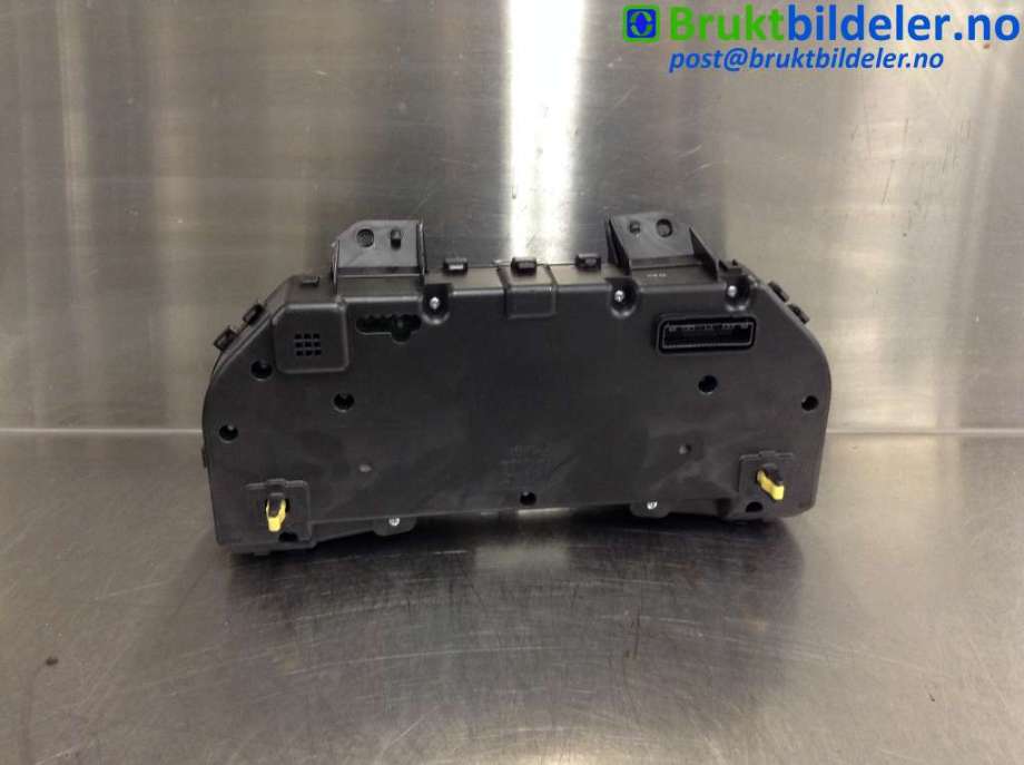 Instrumentpanel til Toyota Avensis 2009-2015 (Type III, Fase 1)  (TOYOTA|83800-05L70|MB257460-4960|)