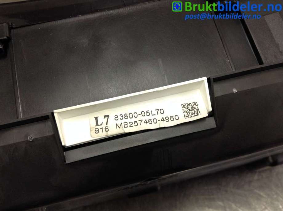 Instrumentpanel til Toyota Avensis 2009-2015 (Type III, Fase 1)  (TOYOTA|83800-05L70|MB257460-4960|)