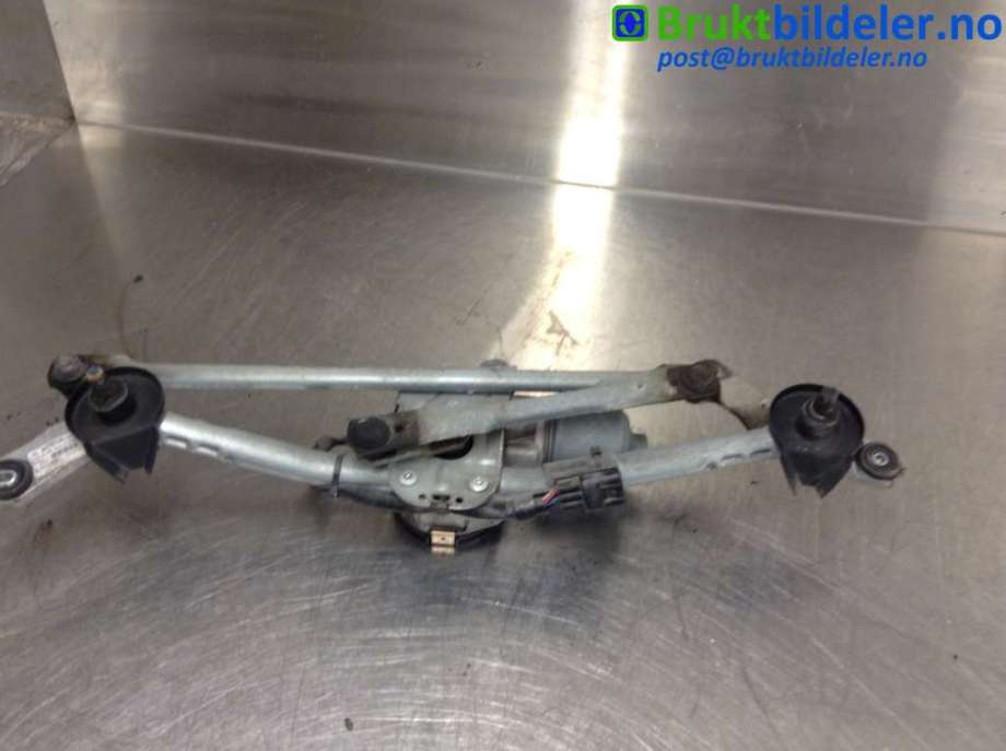 Viskermotor frontrute til Toyota Avensis 2009-2015 (Type III, Fase 1)  (TOYOTA|85110-05070|0 390 241 642|)
