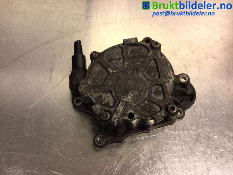 Vakuumpumpe til VW Transporter / Caravelle 2009-2015 (Fase 2) (T5) (T5) (VOLKSWAGEN|03L145100|)