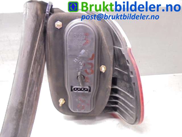 Baklykt venstre til BMW 5-Serie 1996-2003 (E39) (E39) (BMW|6902531|)