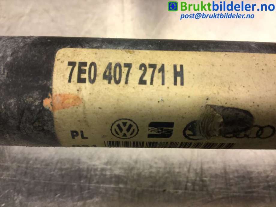 Drivaksel venstre foran til VW Transporter / Caravelle 2009-2015 (Fase 2) (T5) (T5) (VOLKSWAGEN|7E0 407 271 H|)