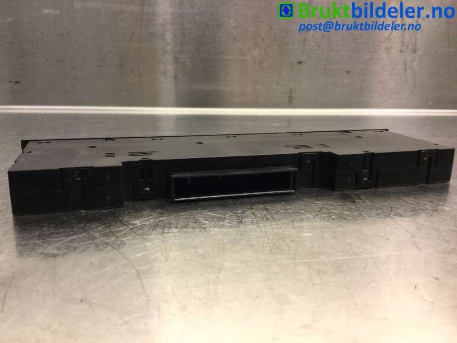 Bryter diverse til BMW X3 2007-2010 (Fase 2) (E83) (E83) (BMW|61.31.3 427 957|)