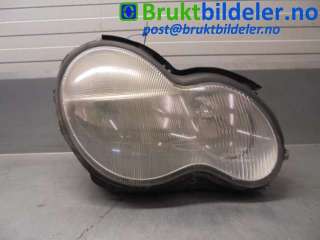 Frontlykt høyre halogen til Mercedes C-Klasse,  (W203) (MERCEDES|A 203 820 02 61)
