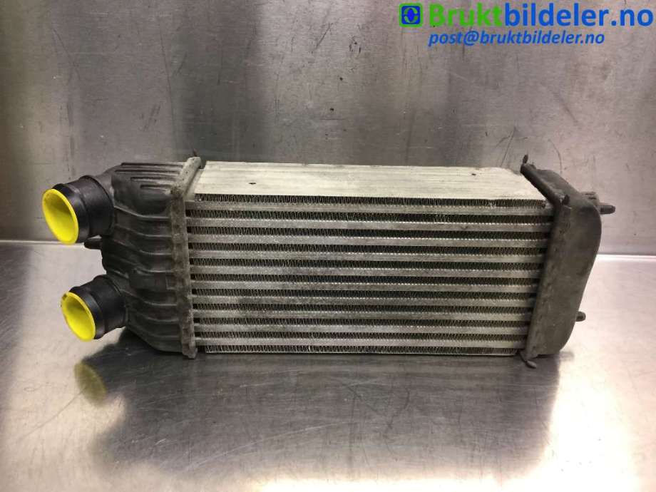 Intercooler til Peugeot 207, 2006-2012  (PEUGEOT|96 802 754 80)
