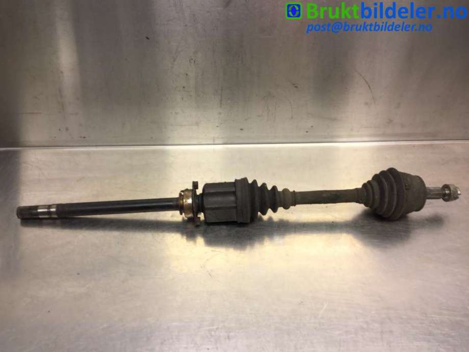 Drivaksel høyre foran til Alfa Romeo GT, 2004-2010  (ALFA ROMEO|46308024)