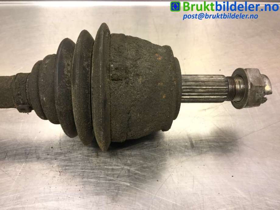 Drivaksel høyre foran til Alfa Romeo GT 2004-2010  (ALFA ROMEO|46308024|)
