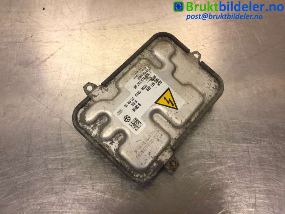 Styreenhet xenon/ballast til VW CC 2008-2012 (PASSAT CC) (PASSAT CC) (VOLKSWAGEN|1K0 941 329|1 307 329 257 00|)