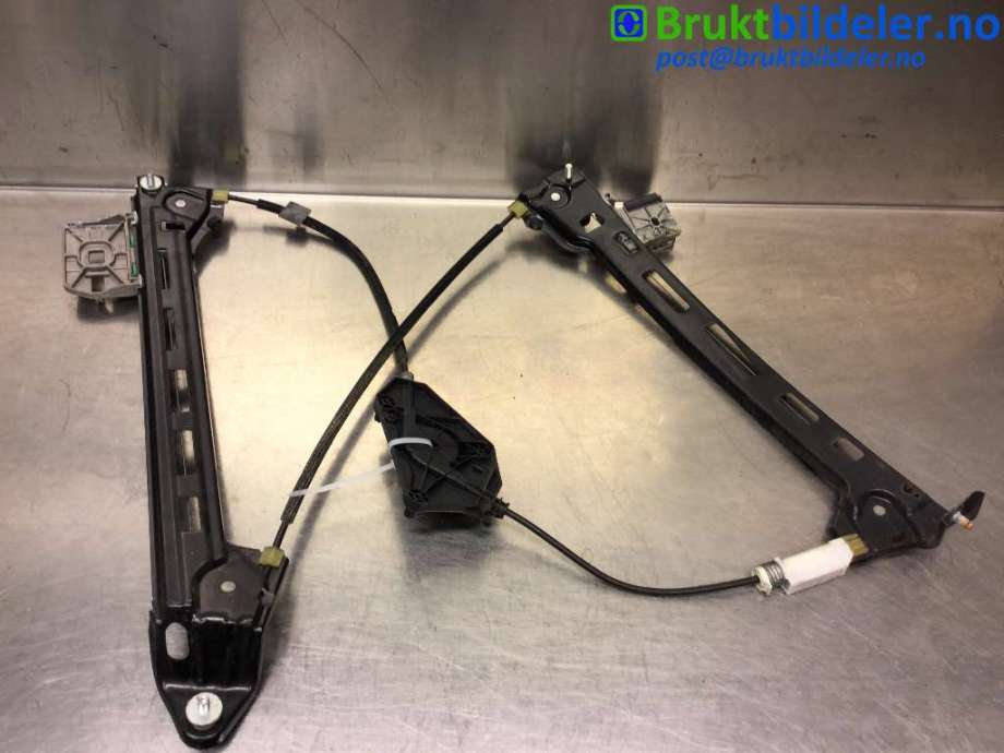 Ruteheis til VW CC 2008-2012 (PASSAT CC) (PASSAT CC) (VOLKSWAGEN|3C8 837 461 J|)