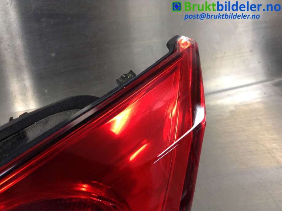 Baklykt høyre indre til VW CC 2008-2012 (PASSAT CC) (PASSAT CC) (VOLKSWAGEN|3C8 945 509 F|)