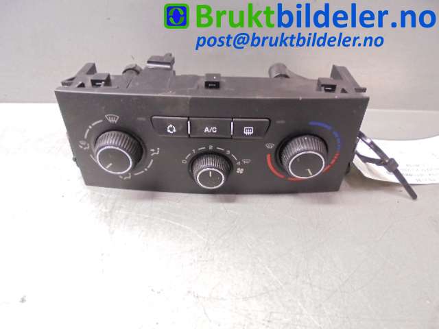 Diverse deler til Peugeot 207 2006-2012 (PEUGEOT|N108225D A7 RF|)