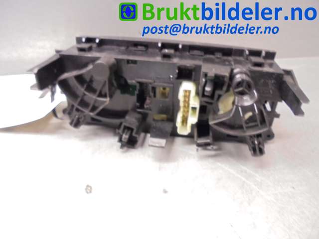Diverse deler til Peugeot 207 2006-2012 (PEUGEOT|N108225D A7 RF|)