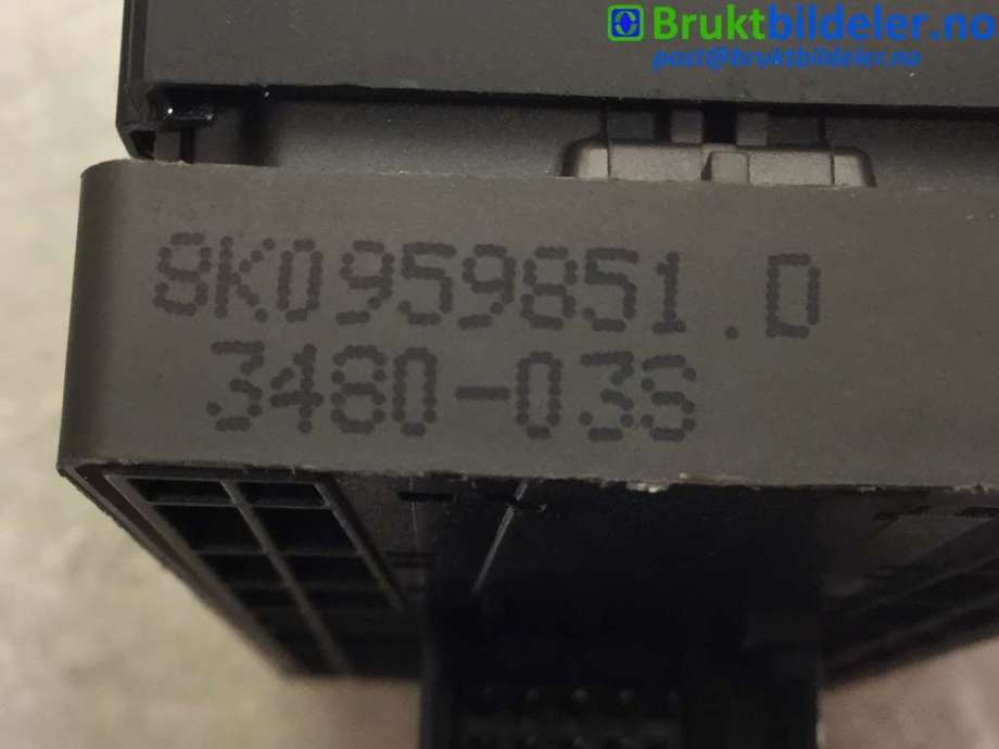 Bryter ruteheis til Audi A4 2007-2014 (Type IV) (B8) (B8) (AUDI|8K0 959 851 D|)