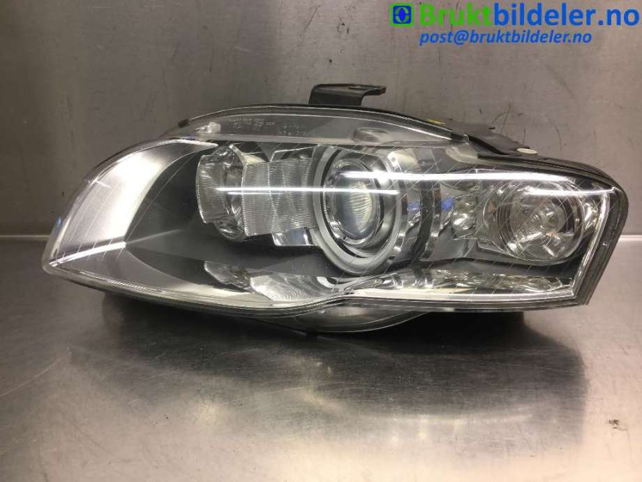 Frontlykt venstre xenon til Audi A4 2004-2008 (Type III) (B7) (B7) (AUDI|8EO 941 029 BM|1 301 022 675|)