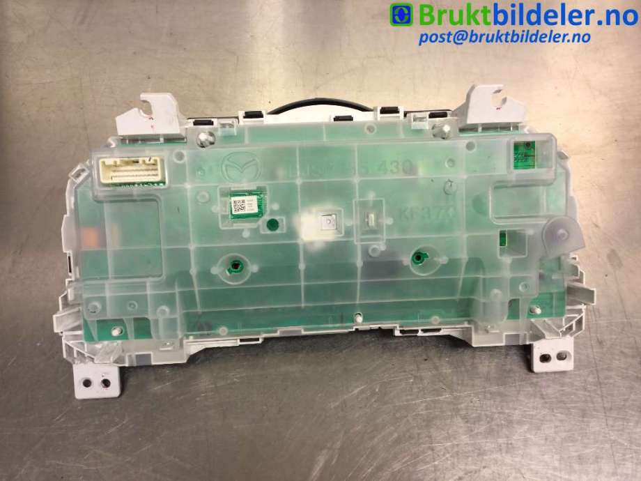 Instrumentpanel til Mazda 3 2016-2019 (Type III, Fase 2)  (MAZDA|BPP3-55-471C|)