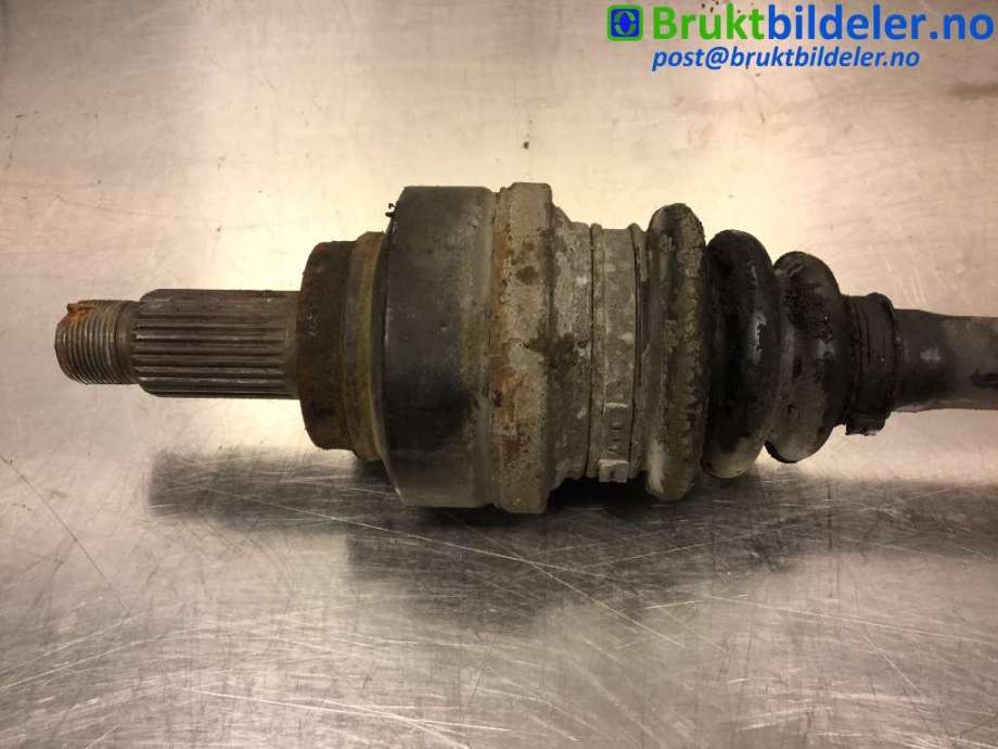Drivaksel høyre bak til BMW 1-Serie 2011-2015 (Fase 1) (F20/F21) (F20/F21) (BMW|33 20 7 624 206||7 624 206 AI02)