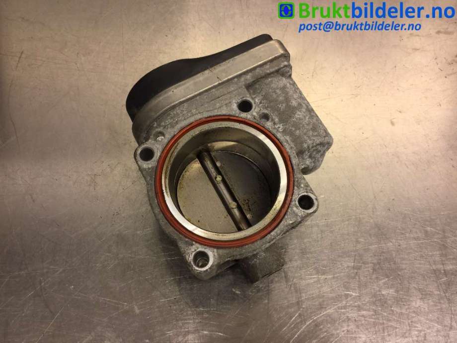 Spjeldhus til BMW 1-Serie 2004-2011 (E81/E82/E87/E88) (E81/E82/E87/E88) (BMW|1354 1 439 224-04|)