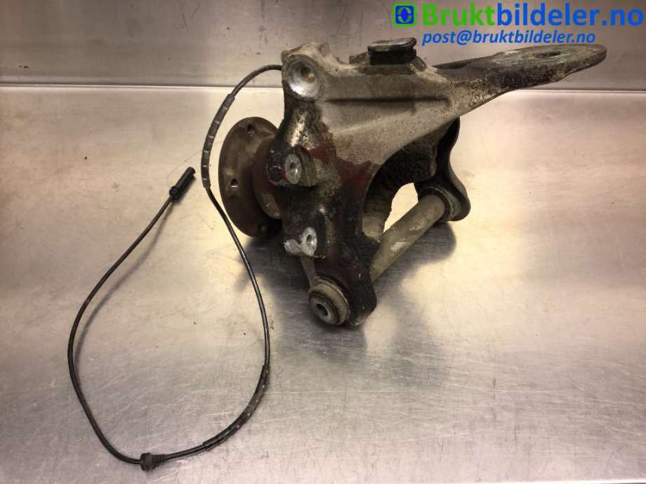 Hjulspindel venstre bak til BMW X5 2007-2013 (E70) (E70) (BMW|33 32 6 879 101|)
