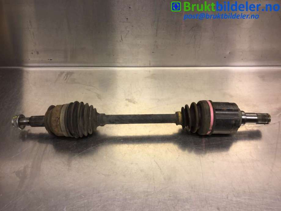 Drivaksel venstre foran til Mazda 3, 2016-2019 (Type III, Fase 2)  (MAZDA|FTC8-25-60X)