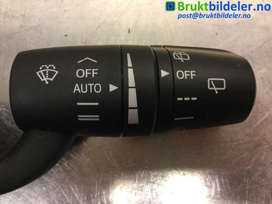 Bryter visker til Mazda 3 2016-2019 (Type III, Fase 2)  (MAZDA||KD47 17F899)