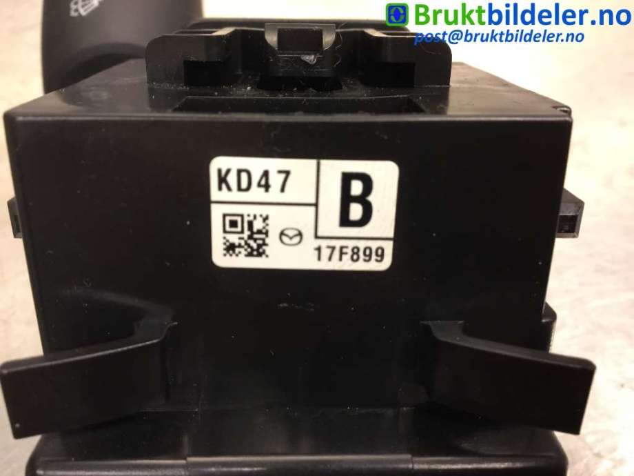 Bryter visker til Mazda 3 2016-2019 (Type III, Fase 2)  (MAZDA||KD47 17F899)