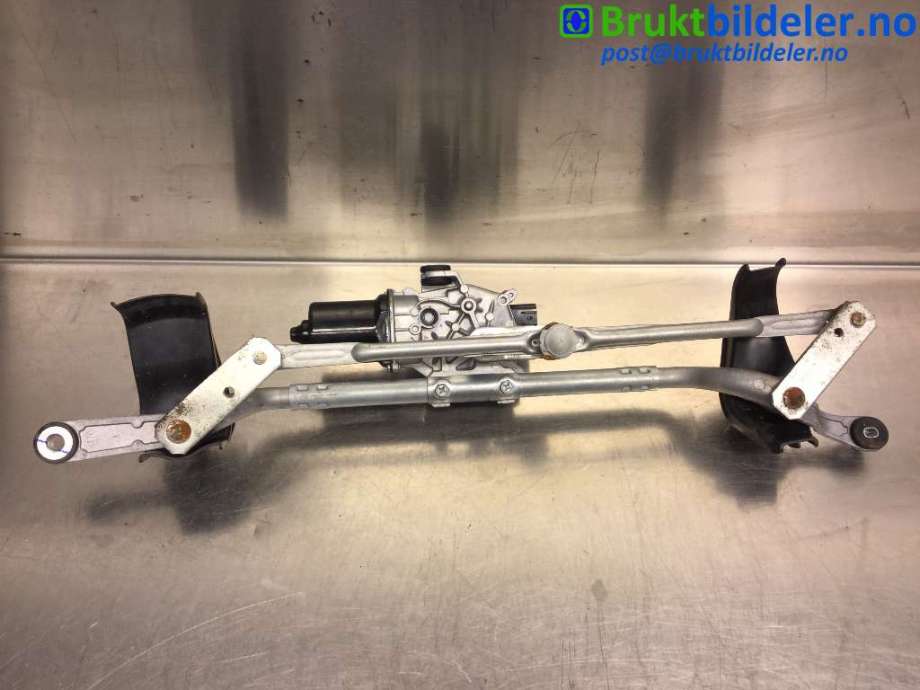 Viskermotor frontrute til Mazda 3 2016-2019 (Type III, Fase 2)  (MAZDA|5624 C052|)