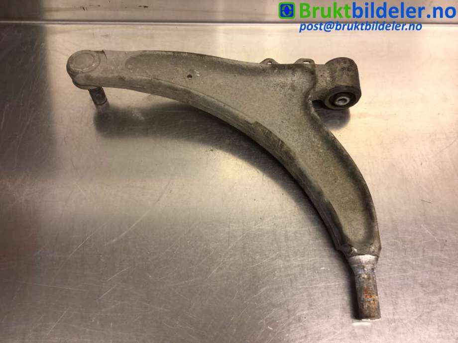 Bærebru høyre foran nedre til Opel Insignia A 2009-2014  (OPEL|13273605|)