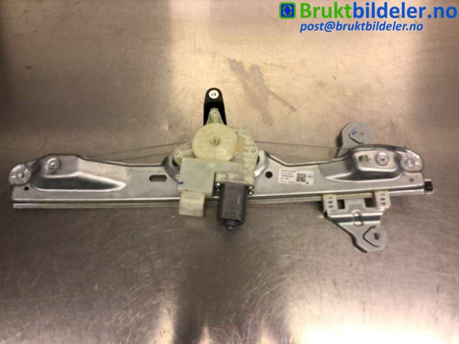 Ruteheis høyre foran til Nissan Qashqai 2014-2021 (Type II) (NISSAN|80700 HV00C|C88538-400|)